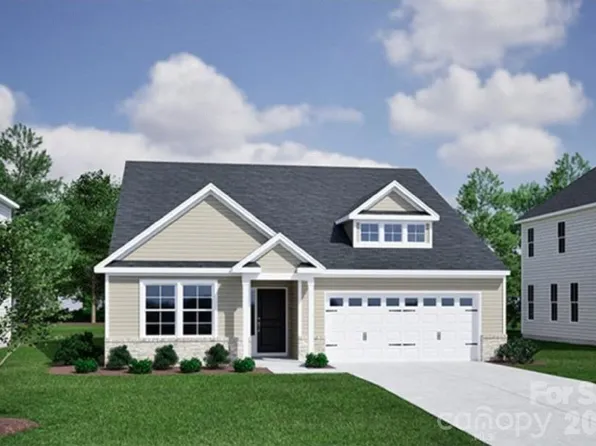208 Rodeo Dr, Shelby, NC 28150