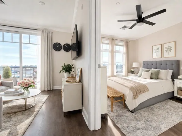 69 Foundry St #416, Wakefield, MA 01880