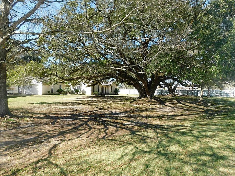 1st image of 13917 Patricia Ln #377