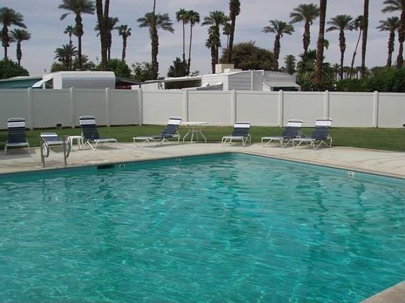 Sparkling Pool