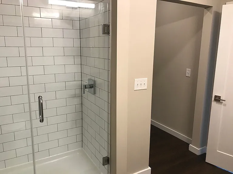 Lofts at Narrow — Photo 18