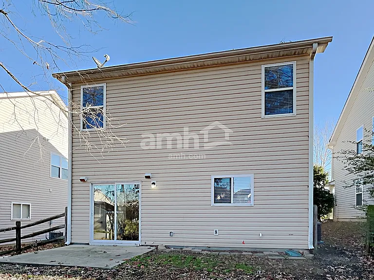 13634 Riding Hill Ave — Photo 21