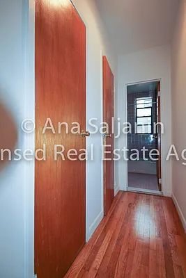 Rented by Citi Zone Realty | media 8