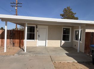 301 S Richmond Rd #B, Ridgecrest, CA 93555