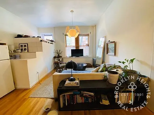 Rented by Brooklyn Heights Real Estate Inc | media 4