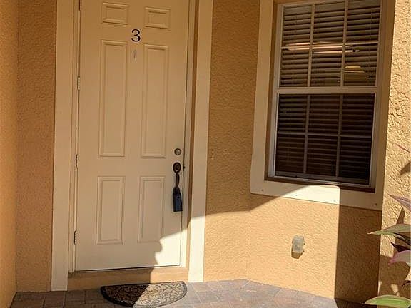 4th image of 9812 Foxhall Way Unit 3