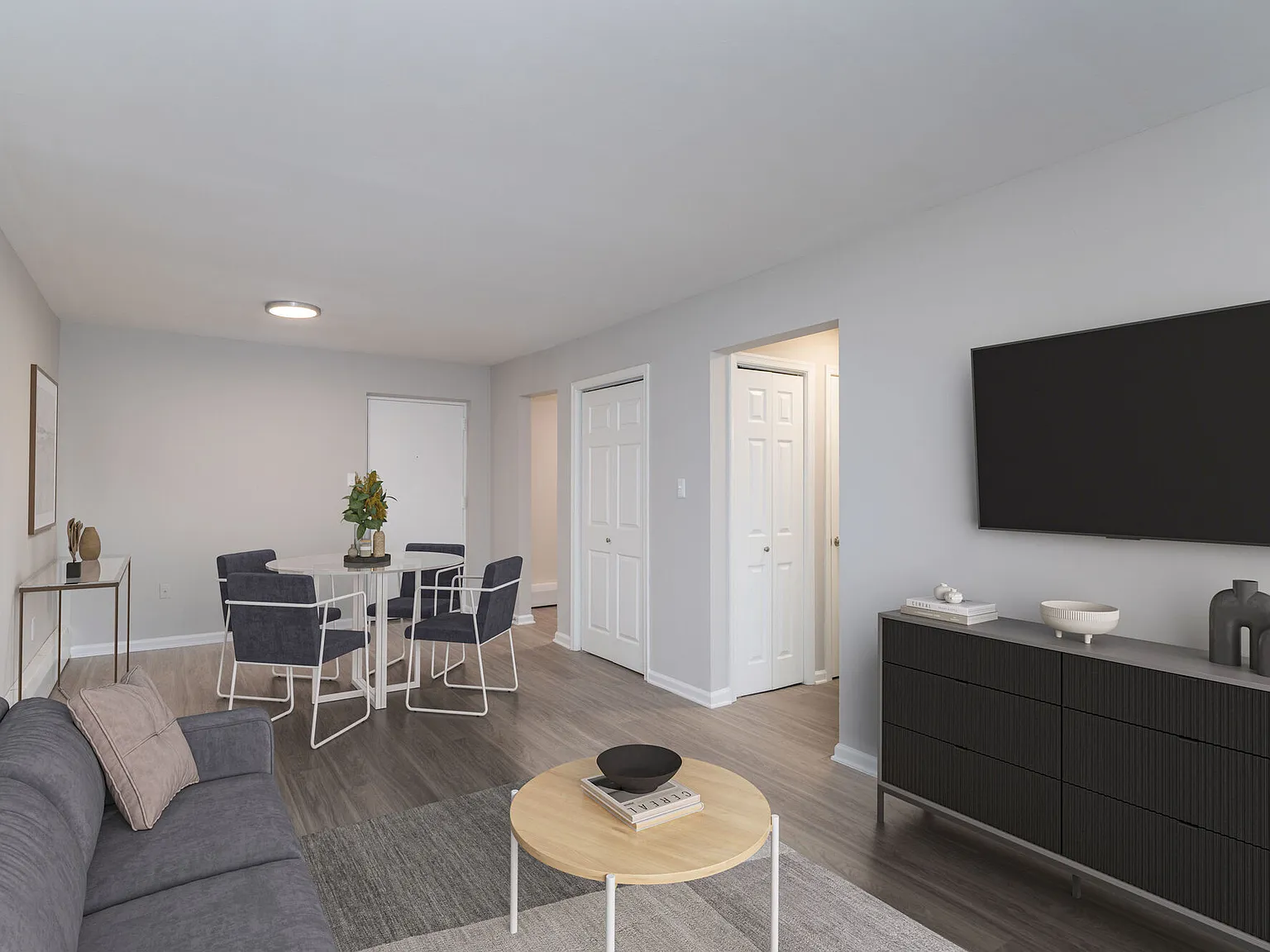 Mason Avenue Apartments — Photo 2