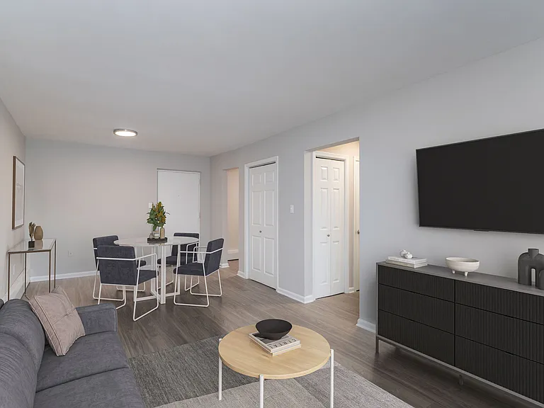 Mason Avenue Apartments — Photo 2