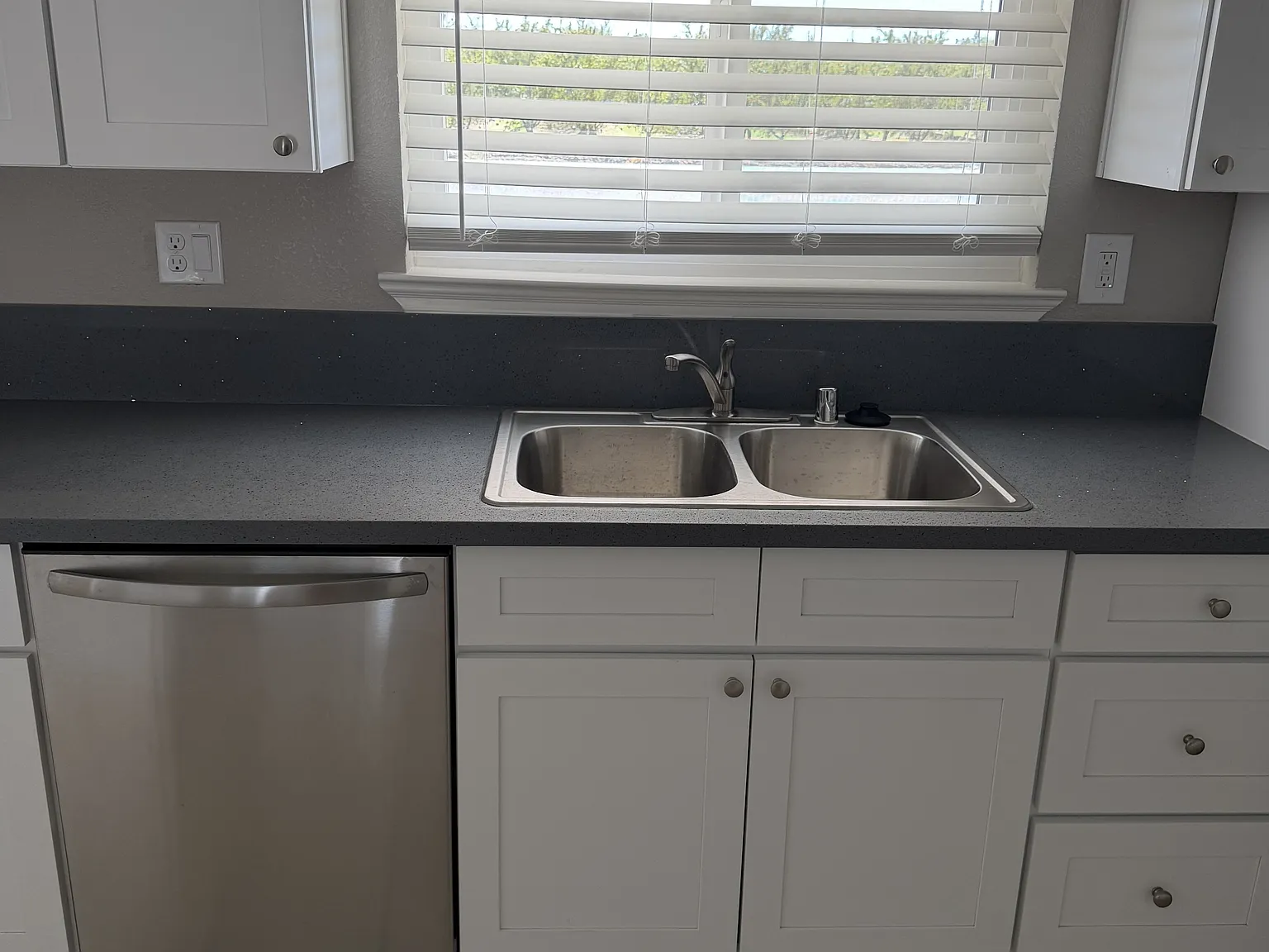 7401 Yosemite Boulevard - 1 — Photo 3