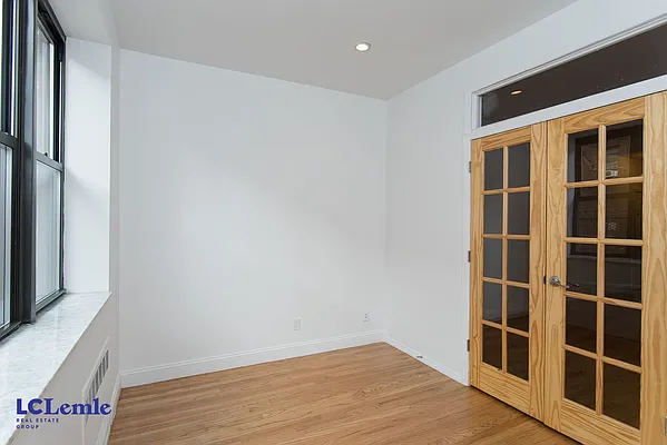 Rented by LC Lemle Real Estate Group | media 27