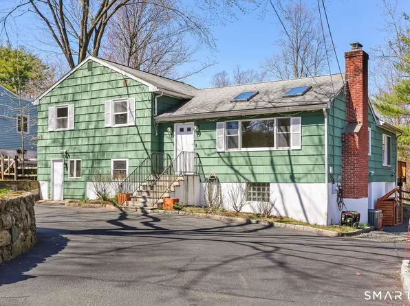 140 Ponus Avenue, Norwalk, CT 06850