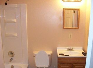 983 Chesswood Dr, Florissant, MO