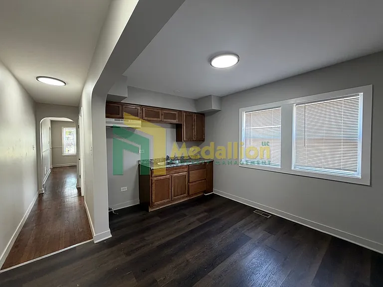 12430 S Wentworth Ave — Photo 10