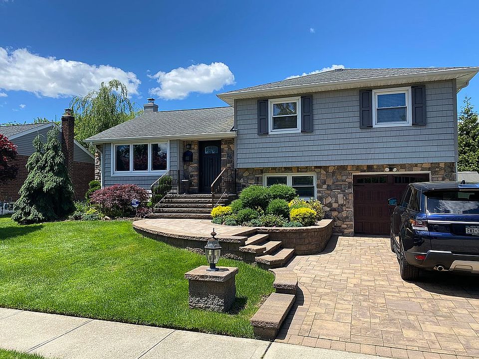1st image of 16 Loretta Dr