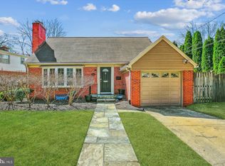 5213 Rayland Dr, Bethesda, MD 20814