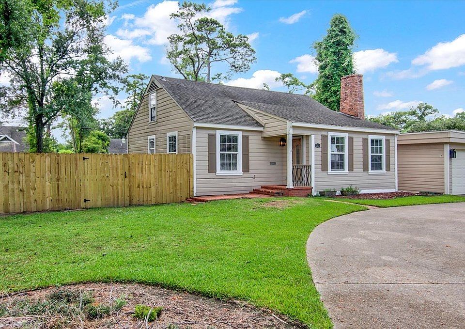 2435 Louisiana St, Beaumont, TX 77702 Zillow