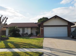 9640 Emerald Ct, Fontana, CA 92335