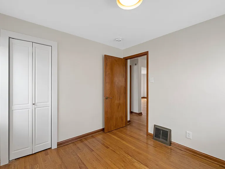 7821 Morgan Ford Rd — Photo 15
