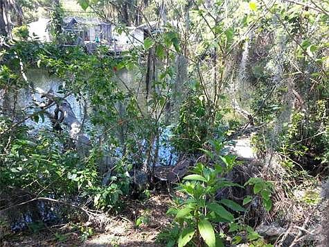 2nd image of 1609 E Mulberry Dr