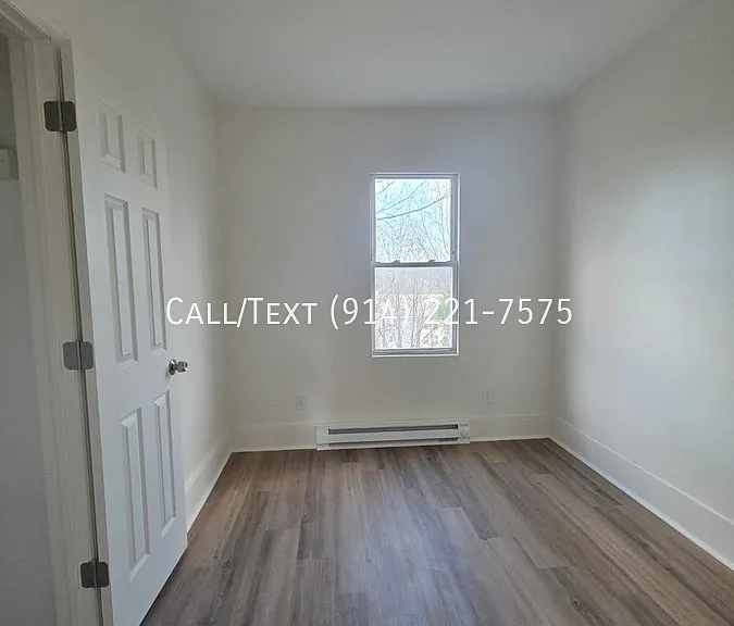 26 Vineyard Ave #2 — Photo 4