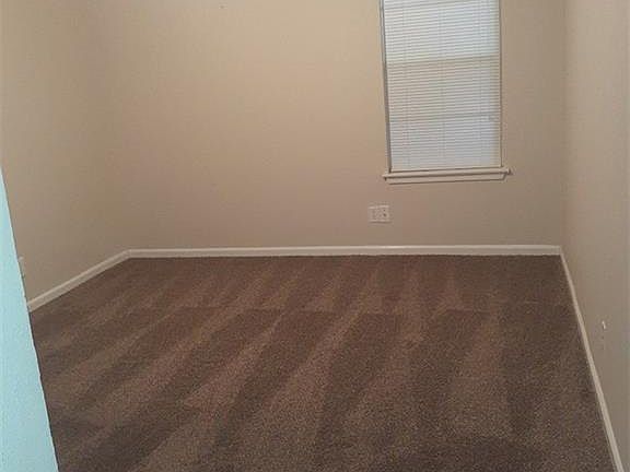 5th image of 1051 Country Club Dr #31