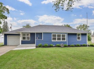 217 S Rosedale Ave, Aurora, IL 60506