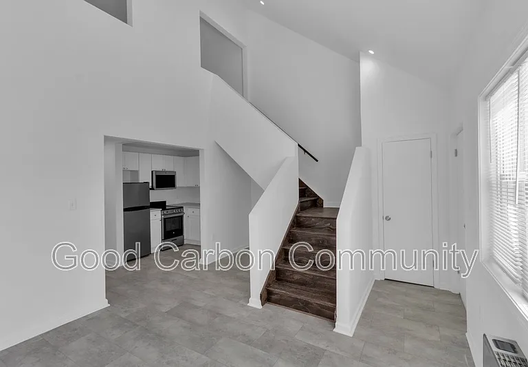 211 Summer St #4 — Photo 2