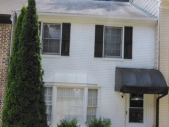 2933 Riverwood Ter, Birmingham, AL 35242