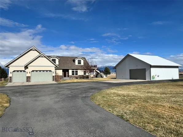 395 Parker Dr, Belgrade, MT 59714