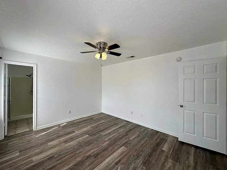 2703 Edgefield St — Photo 30