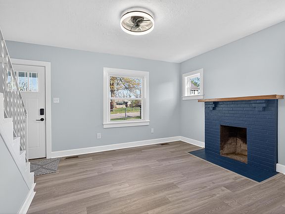 5th image of 730 Lakeview Dr