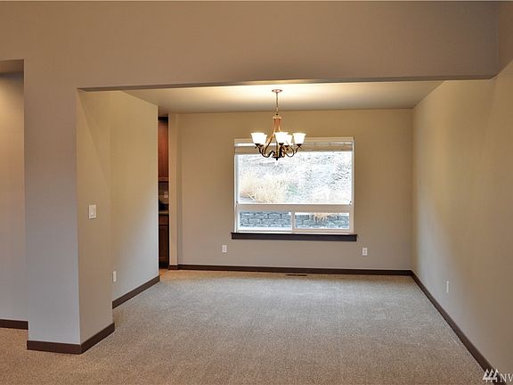 4th image of 3143 NW Delcon Ct