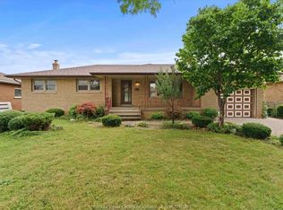 1782 Randolph Ave, Windsor, ON N9B 2W1