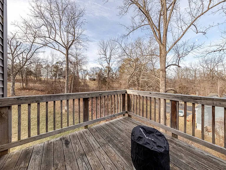 301 Rollason Dr — Photo 41