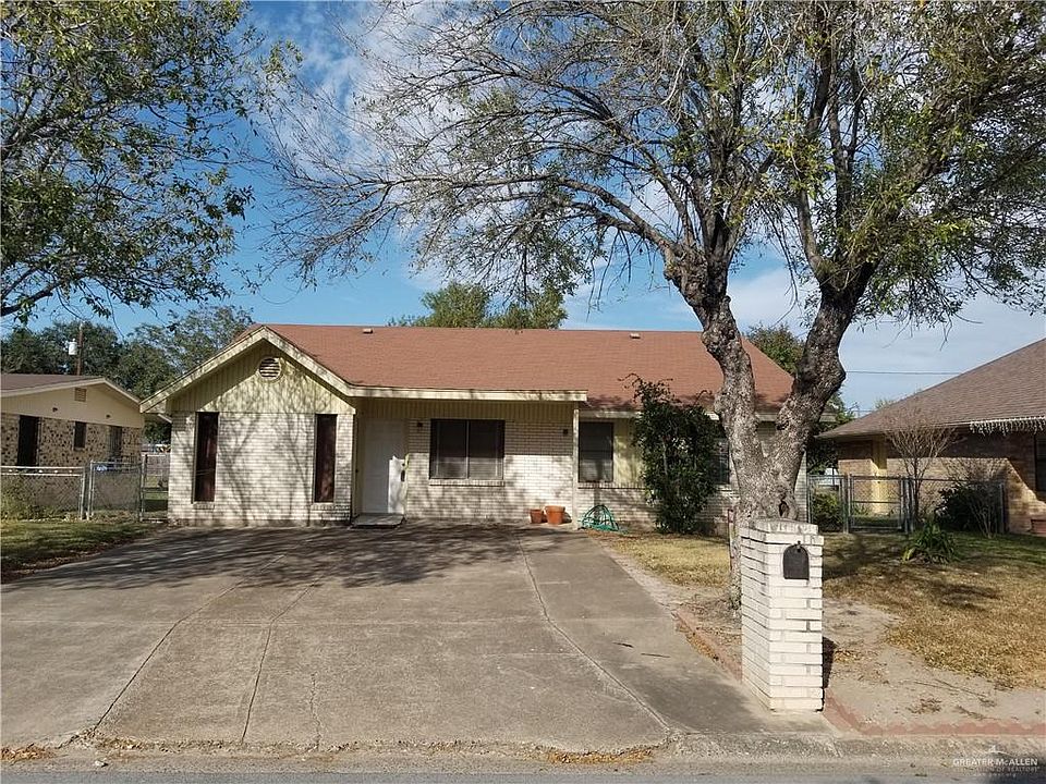 1st image of 2804 Redwood Ave