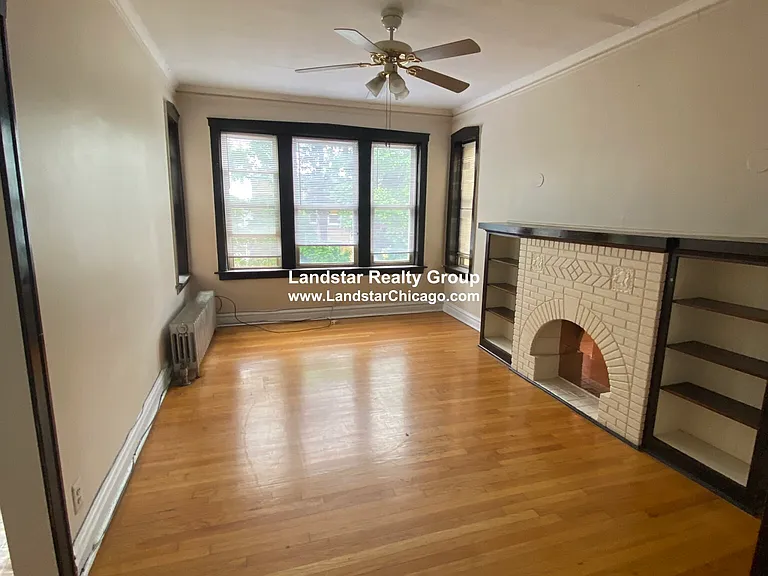 3256 W Belle Plaine Ave #3 — Photo 6