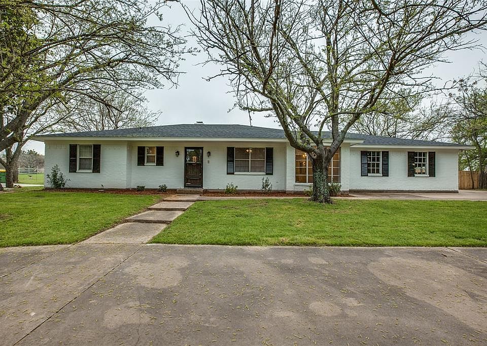 1st image of 110 Jean Ln