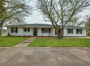 110 Jean Ln, Burleson, TX 76028