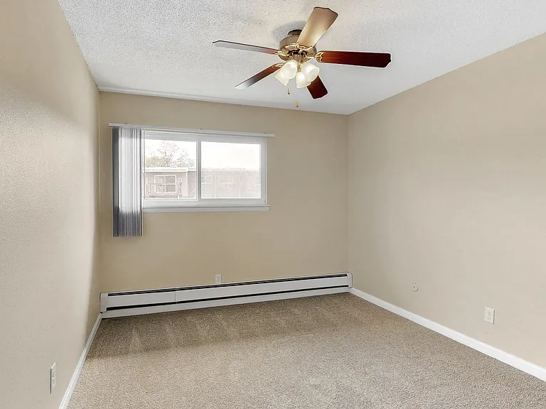 Oak Valley Apartments — Photo 64