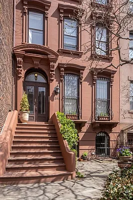 Sold by Corcoran | media 14