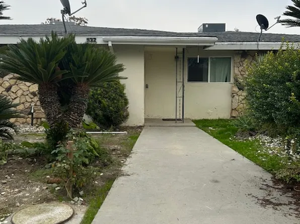 940 Oxford St, Delano, CA 93215
