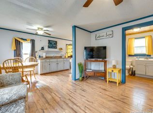 28149 US Highway 83, ConCan, TX 78838