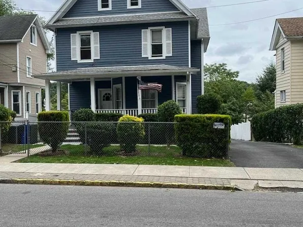 75 James St, Englewood, NJ 07631
