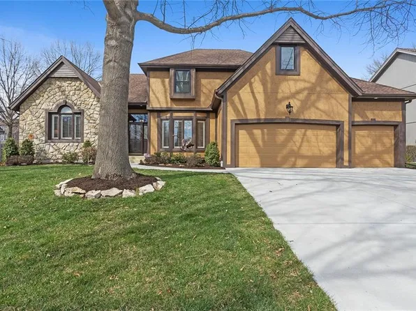 6308 NW 78th St, Kansas City, MO 64151