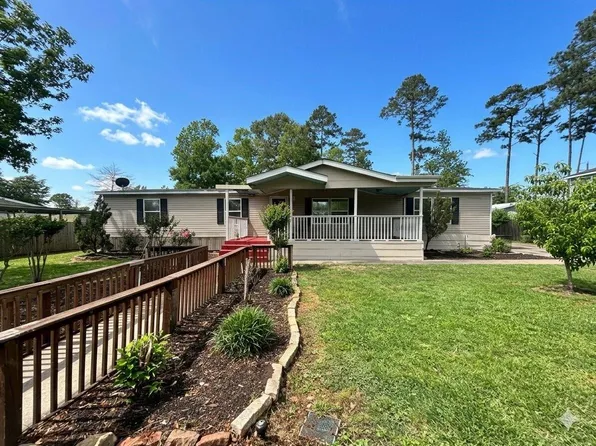 23943 Swallowtail Ln, New Caney, TX 77357