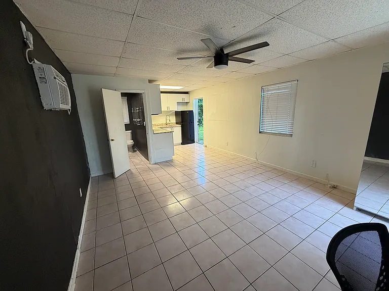 2835 Polk St #B — Photo 2