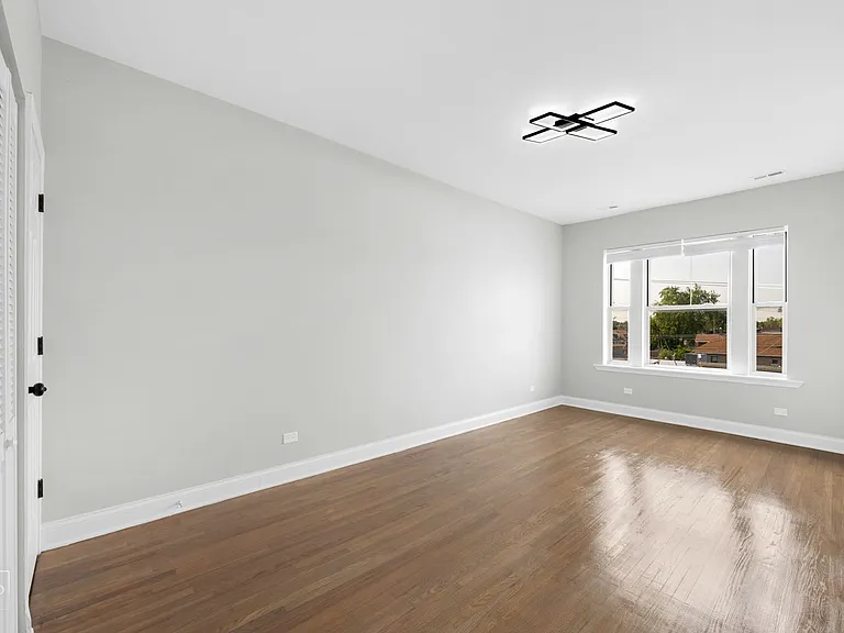 5832 W North Ave Chicago, IL 60639 — Photo 17