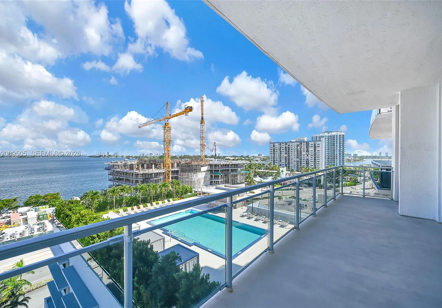 The Lexi Condo — Photo 1
