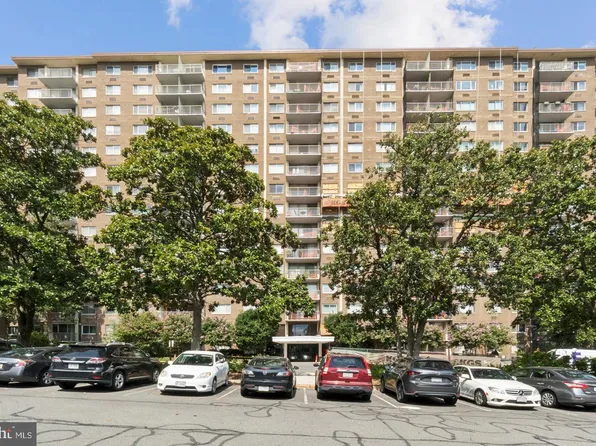 2059 Huntington Ave APT 111, Alexandria, VA 22303