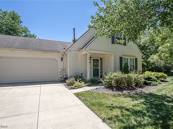 2nd image of 128 Marwyck Place Ln